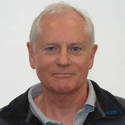 Michael Cross headshot